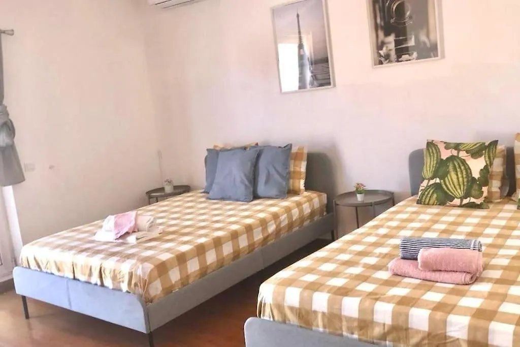 Апартаменты Beautiful Penthouse Two Bed Roof Албуфейра 0*,